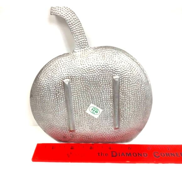 Silvercast Pumpkin Tidbit Cheese Tray Aluminum Metal from India by IHI India - Picture 5 of 6